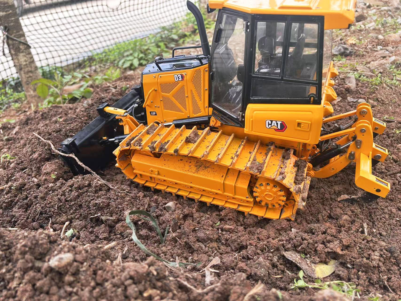 1/12 cat RC Hydraulic bulldozer D3