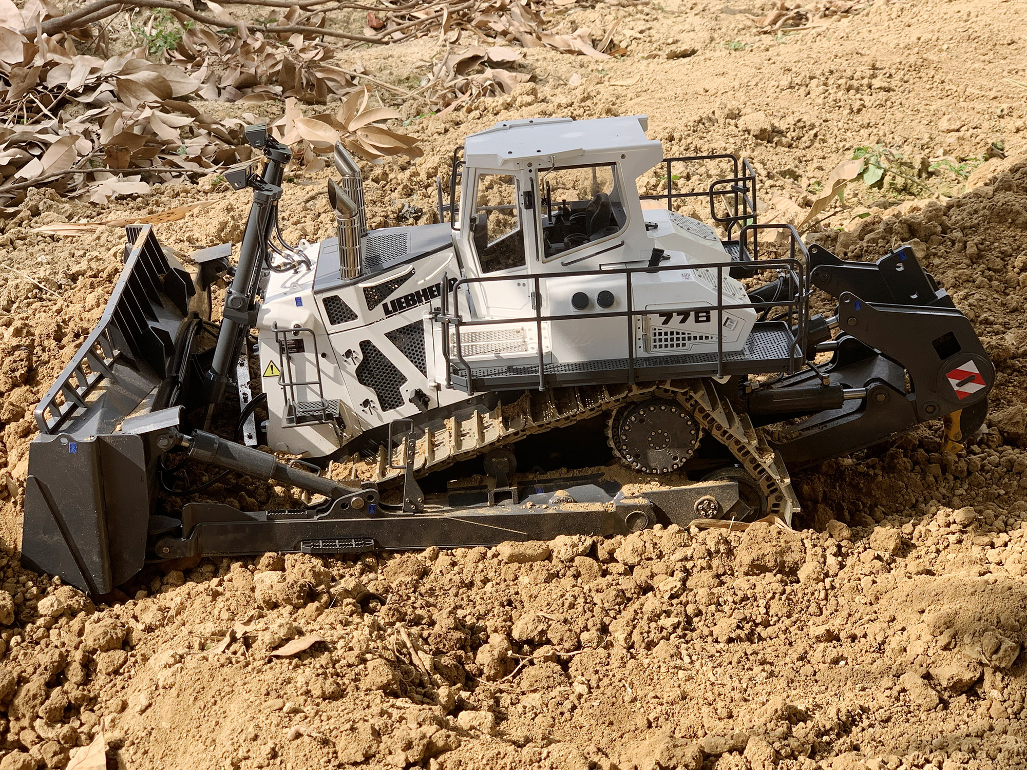 PR776 RC Hydraulic Bulldozer | 1/14 RC Hydraulic Bulldozer PR776 ...